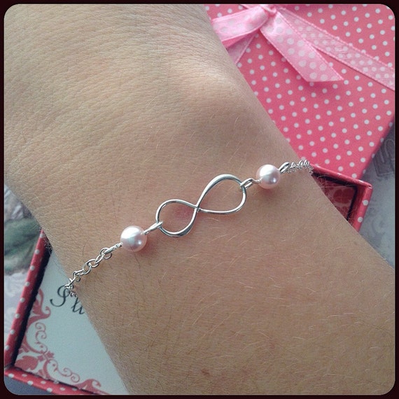 Medical Alert Infinity Bracelet in Stainless Steel - 6mm (MBR_IFS_SWF1) -  Medicengraved.com