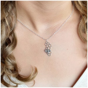 Honeycomb Necklace - Bumblebee Charm - Utah Symbol Beehive State - Beekeeper Jewelry - Honeybee Necklace - Silver Yellow Gold Rose Gold