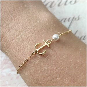 Gold Anchor Bracelet - Anchor Pearl Bracelet - Summer Bracelet - Gift Idea - Beach Jewelry - Boat Anchor Charm Bracelet - Sea Ocean Lover