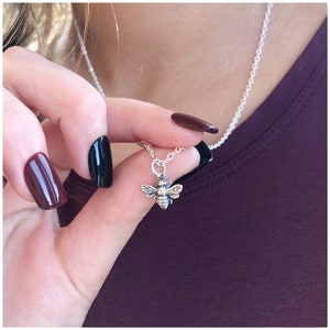 Sterling Silver Bee Necklace - Honeybee Pendant Jewelry - Silver Bee Charm - Dainty Bumblebee Charm Necklace - Gift for Her - Mother&#39;s Gift