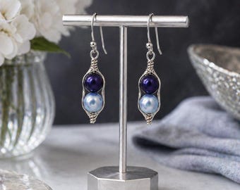 Orecchini pendenti a forma di baccello di pisello in argento sterling - Gioielli personalizzati a forma di baccello di pisello - Colore perla personalizzato - Regalo di compleanno per la sposa