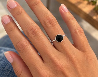 Sterling Silver Onyx Ring - Round Black Bezel Stacking Ring - Dainty Statement Jewelry