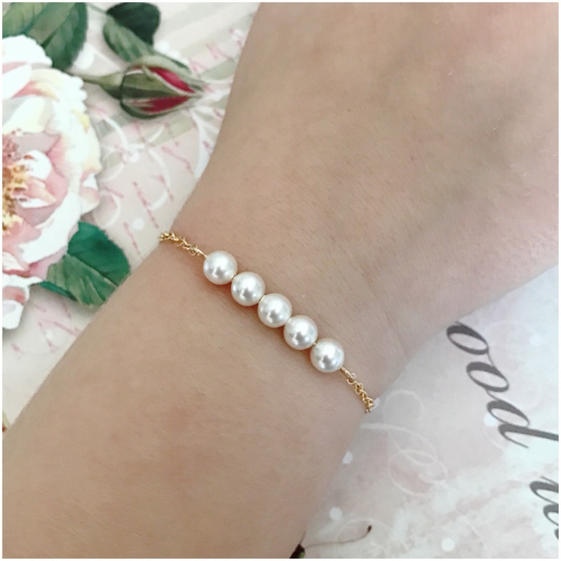 5 Row Clover Station Pearl Bracelet