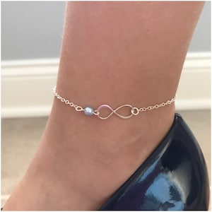 Regalo Speciale per La Sorella con Messaggio - Biglietto Personalizzato - Sisters Infinite Love - Perla Azzurra - Argento - Cavigliera Sister Infinity