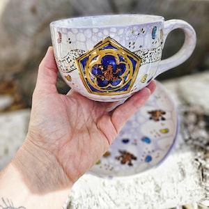 Harry Pottery,Tasse,besonderes Geschenk für Potterhead,Potterfan,Ostergeschenk, Gold,Freundin,Leseratte,Hexentasse,Cosplay,Schokoladenfrosch