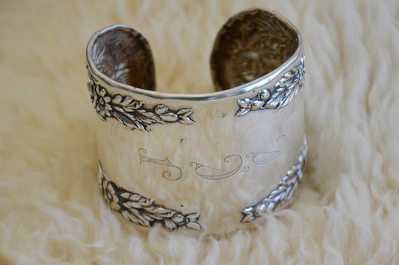 SALE! Sterling Silver Cuff Bracelet Kirk & Son An… - image 1