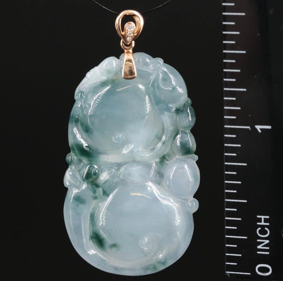 18k gold, icy green jadeite jade, and diamond pen… - image 6