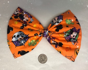 Disney Halloween hair bow orange