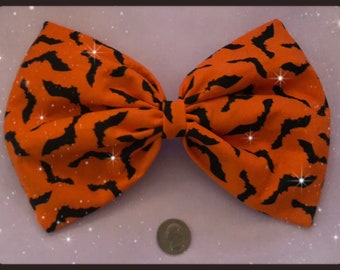 Orange and black bats Halloween hair bow
