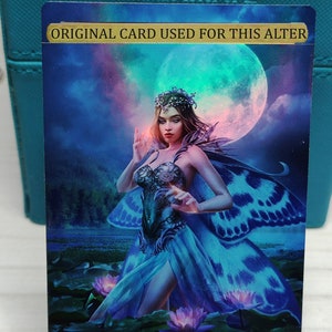 1x Foil Altered Art Alela, Artful Provocateur V4