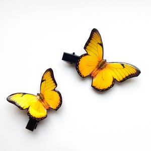 Resin Butterfly Hair Clips – Sunset Flutter Yellow Hair Accessories – Handmade Fairycore Gift for Festival, Boho or Nature-Inspired Style