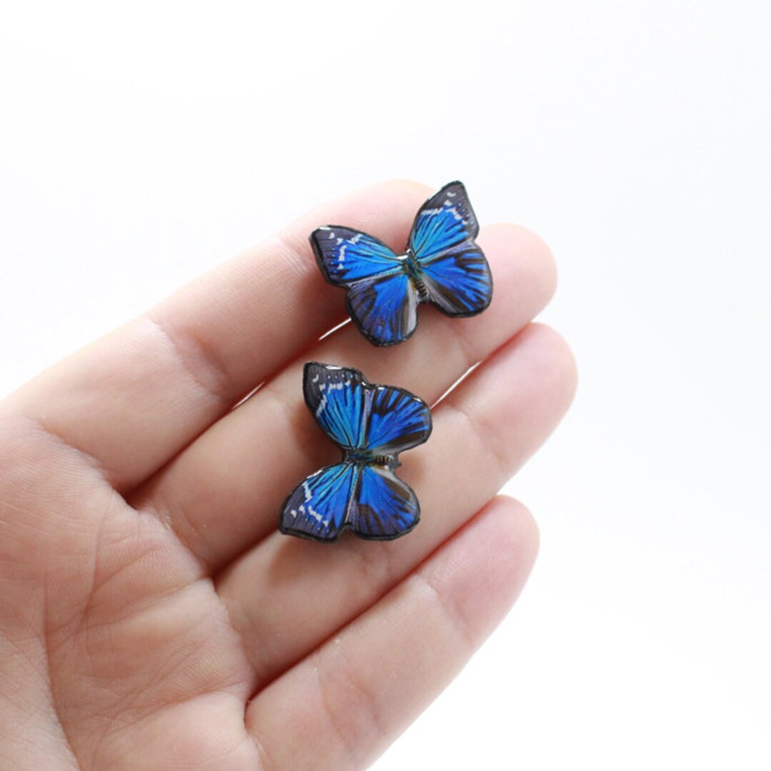 Swarovski Lilia Blue Butterfly Stud Earrings - Swarovski - Fallers.com -  Fallers Irish Jewelry