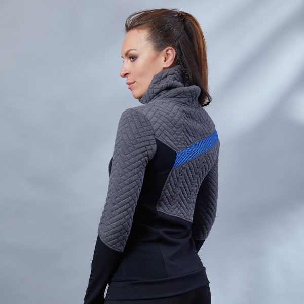 Grauer asymmetrischer Pullover mit Stehkragen, futuristische Kleidung - LL-8 Frauen