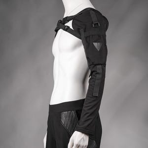 Cyberpunk sleeve harness with pocket -  ASD men