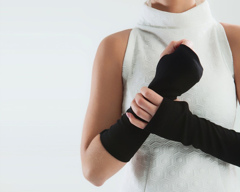 Black arm warmers, gloves without fingertips ARW 画像 3