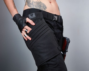 Thigh holster with magnetic buckles - HOL
