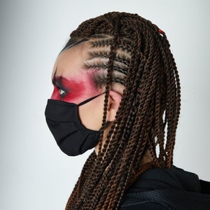 Black cotton face mask with nose wire, adjustable ear straps - MS-SC