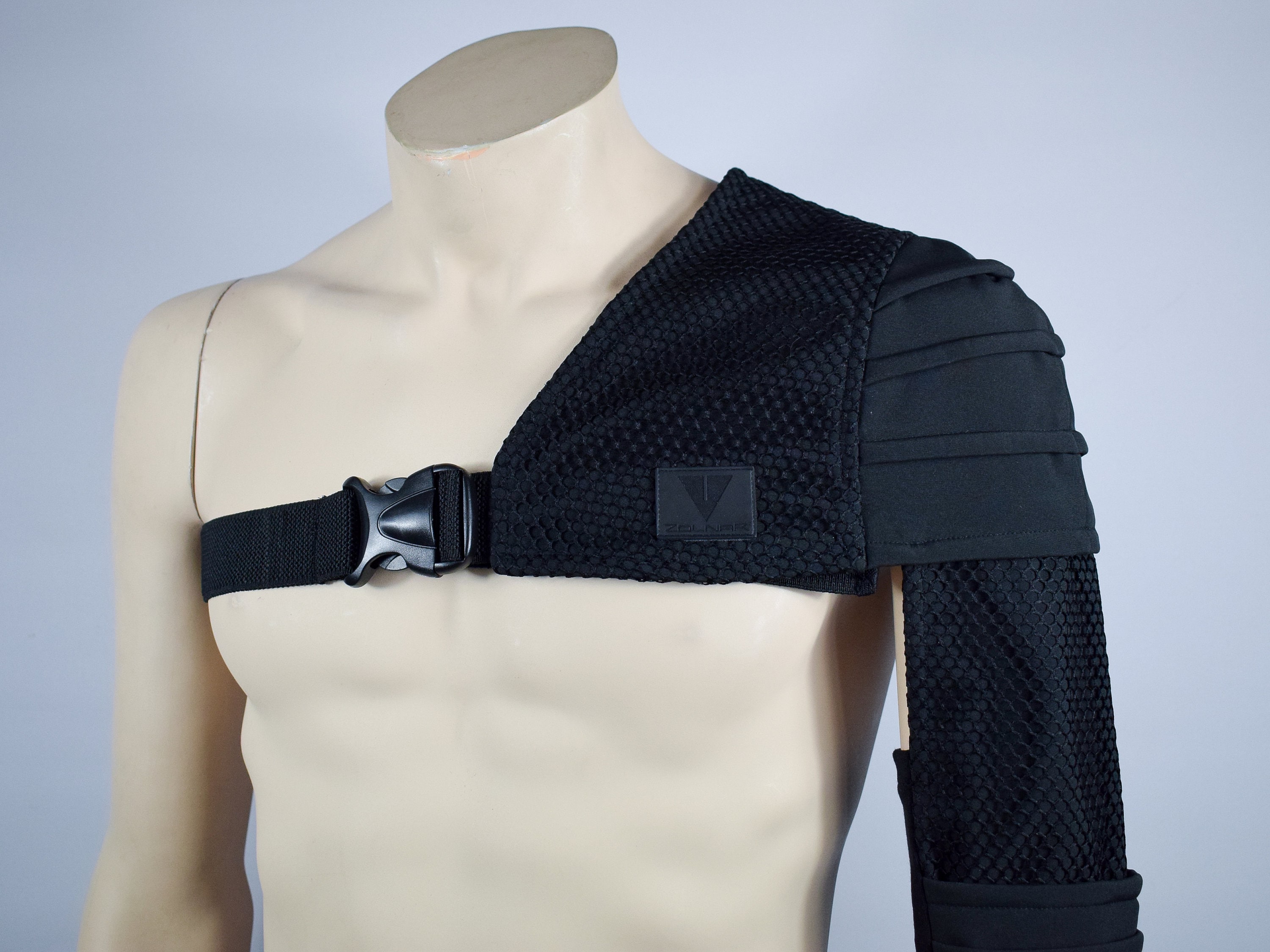 4PT1 AS S Cyberpunk sleeve harness with pocket