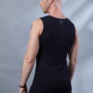 Black light shirt, long sleeveless t-shirt, minimalist clothing - SE men