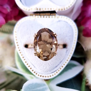 Vintage 1991 9ct Yellow Gold Smoky Quartz Statement Solitaire Ring / Size K or 5.5