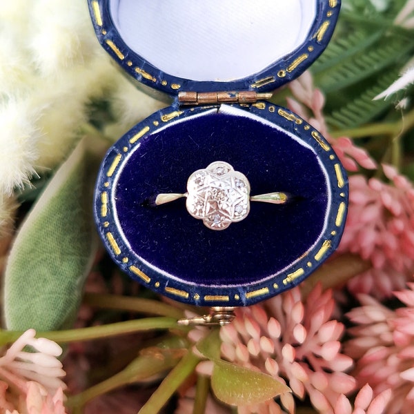 Antique Art Deco 18ct Yellow Gold Diamond Daisy Cluster Engagement Ring / Size N 1/2 or 7.25