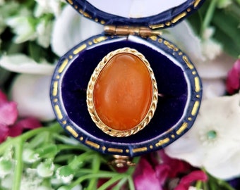 Antique Edwardian 9ct Gold Egg Shaped Cabochon Cut Orange Carnelian Solitaire Ring / Size J or 5