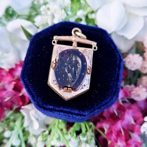 Antique Victorian 9ct Gold Engraved Shield Locket Pendant with Carved Horse Cameo