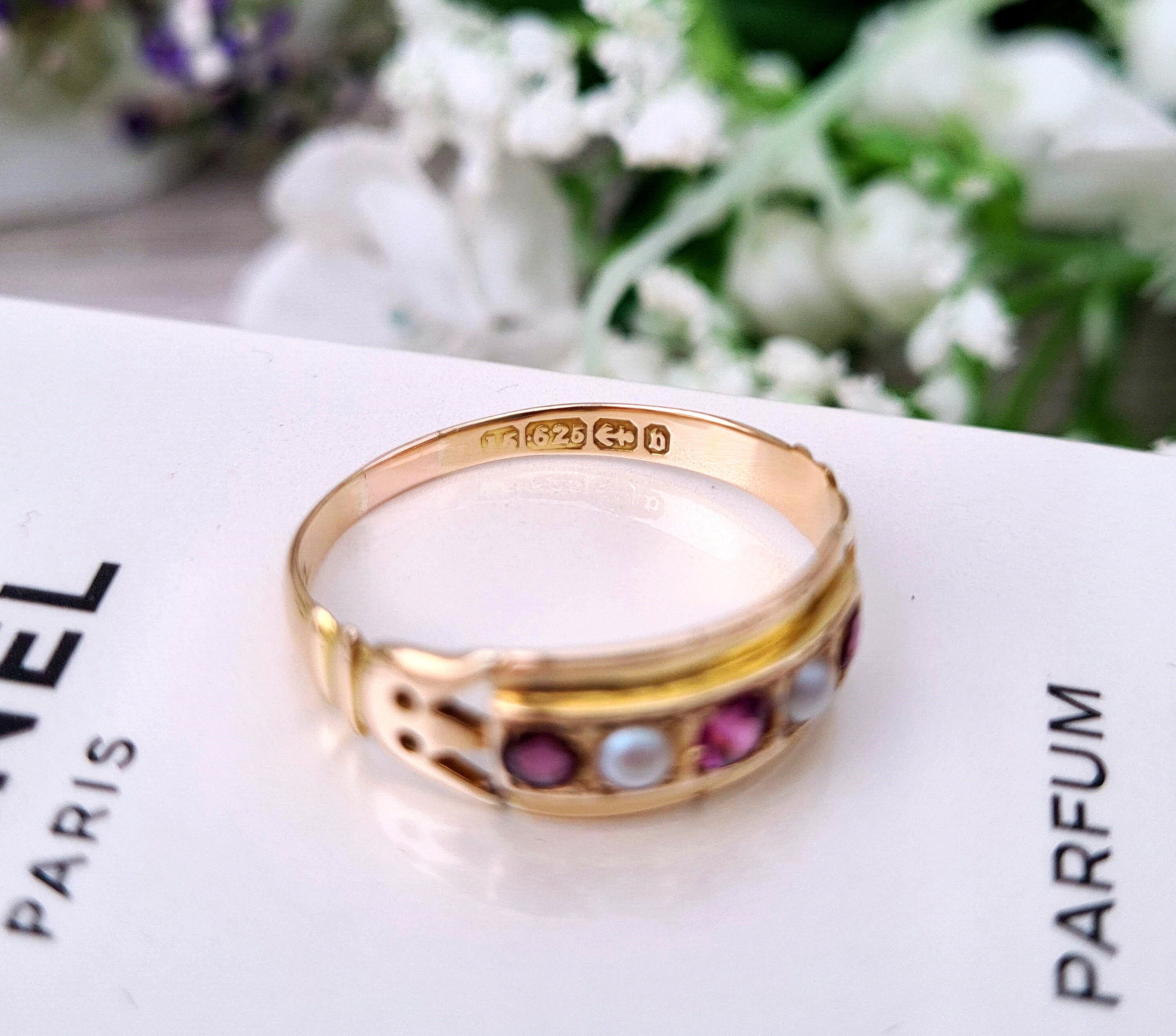 KnBoB Ringe Jahrestag, Damen 18 Karat (750) Gold Ring, Krone Bunt Rund Opal  Verlobungsring Mode Größe 47 (15.0) : Amazon.de: Fashion