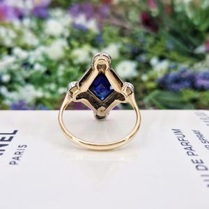 Antique Art Deco 18ct Gold Royal Blue Sapphire & White Pearl Statement Ring / Size Q 1/2 or 8.5 image 8