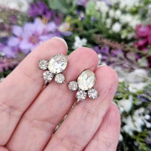 Vintage Art Deco Silver Tone Clear Foil Backs Glass Statement Fan Screw Back / Screw On Earrings image 2
