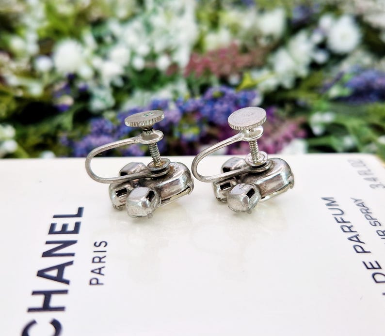 Vintage Art Deco Silver Tone Clear Foil Backs Glass Statement Fan Screw Back / Screw On Earrings image 9