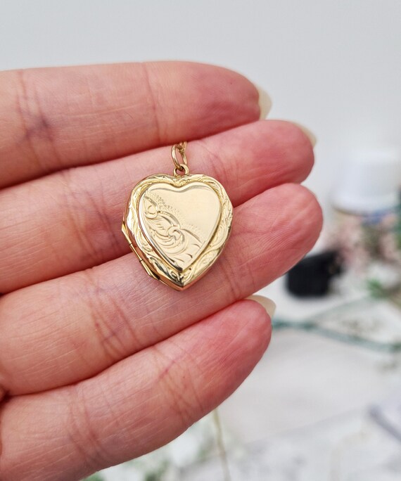 Antique Art Nouveau 9ct Yellow Gold Engraved Ornate Love Heart Locket Pendant Necklace Etsy Canada