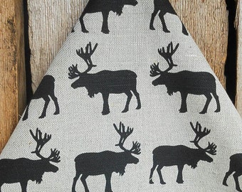 Christmas Tea Towel Moose Towel Christmas Decor Kitchen Towel Moose Decor Dish Towel Christmas Ornament Christmas Gift Scandinavian