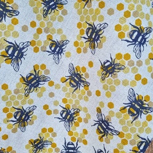 Bee Towel Bee Lover Gift For Bee Lovers Insect Towel  Honey Bee Gift Kitchen Towel Birthday Gift For Mom Gift For Her Gift For Gardener
