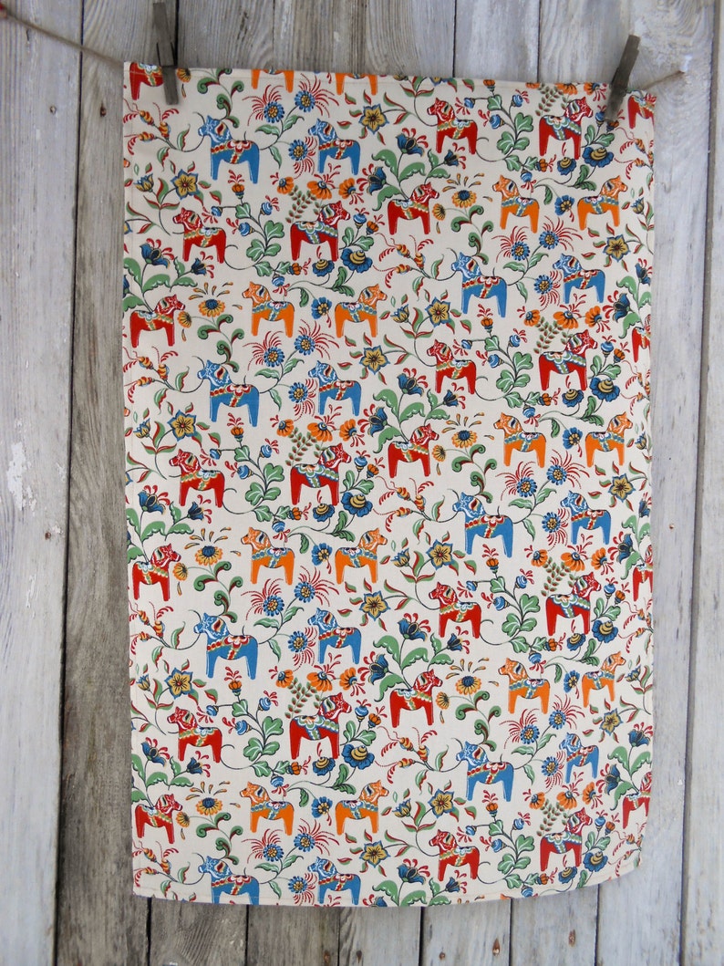 Vivicreate Swedish Dala Horse Kitchen Towel - Thumbnail 4