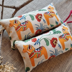 Regalo per gli amanti della lavanda Regalo per gli amanti dei cavalli Ornamento del cavallo svedese Dala Sacchetto di lavanda Sacchetto aromatico Regalo svedese God Jul Natale
