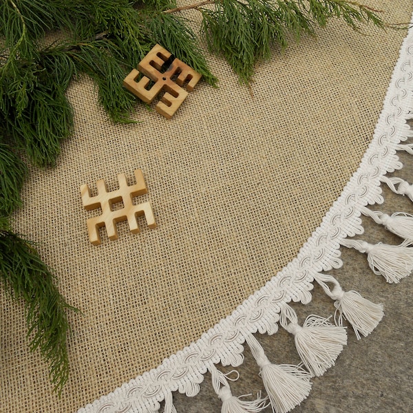 Burlap Christmas Tree Skirt Rustic Christmas Tree Skirt Christmas Decor Country Christmas Tree Skirt Rustic Christmas Decor Burlap Ornament