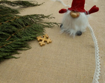 Rustic Christmas Tree Skirt Burlap Tree Skirt Rustic Christmas Decorations Country Christmas Tree Skirt Christmas Decor Burlap Christmas