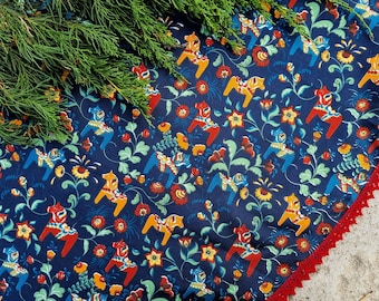 Swedish Dala Horse Tree Skirt Nordic Tree Skirt Swedish Christmas Tree Skirt Swedish Tree Skirt  Scandinavian Christmas Fabric Swedish Decor