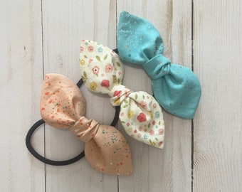 Hair Bow Ties, Fabric Hair Bows, Elastic Hair Band with Bow, Set of 3 Floral/Speckled Blue/Speckled Coral