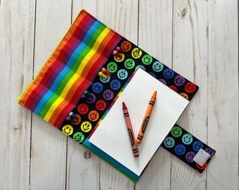 Crayon Holder, Kids Coloring Travel Toy, Rainbow Smiley Face Crayon Case and Paper Pad, Children's Gift