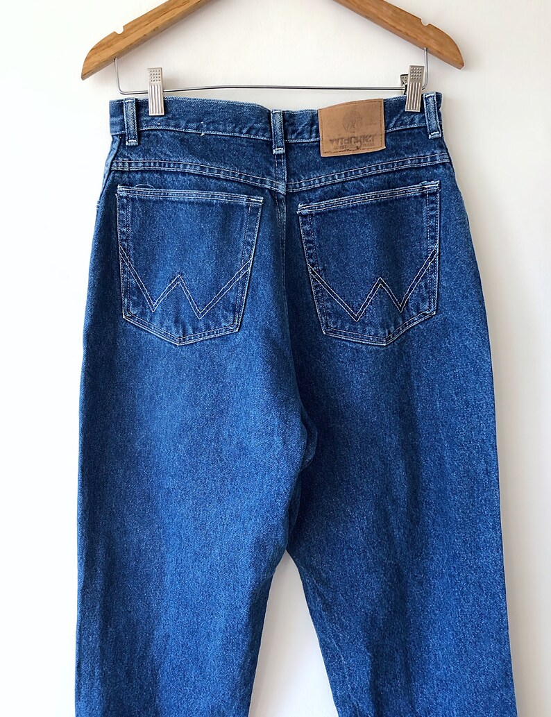 Wms Vintage 70/'s 80/'s WRANGLER High Waisted Tapered Leg Stitched Back Pocket WESTERN Jeans Size 28