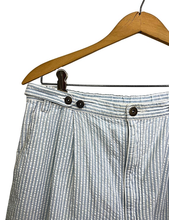 90’s Liz Claiborne Seersucker Pleated 7.5” Shorts… - image 3