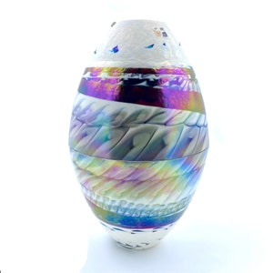 Iridescent Murano Glass Vase: Oval Italian Art Glass (15.75&quot; x 9.84&quot;)