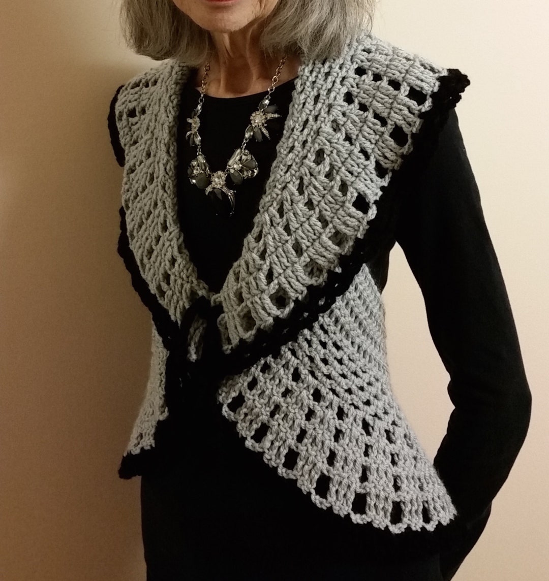 新品タグ付　MEDI SHELL MOTIF CROCHET KNIT VEST WILLFULLY official web store（ウィルフリーコウシキツウハン