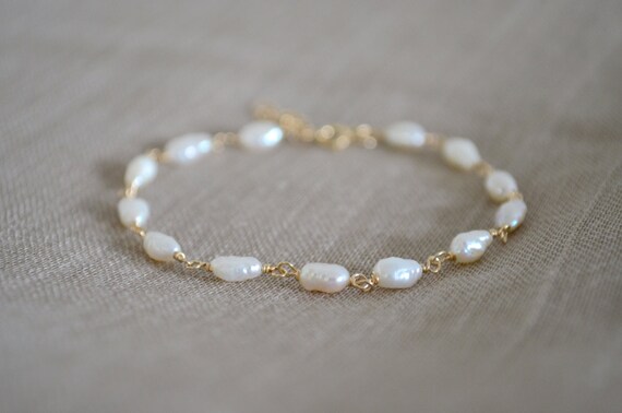 White Freshwater Pearl Bracelet Gold Filled Chain - Etsy