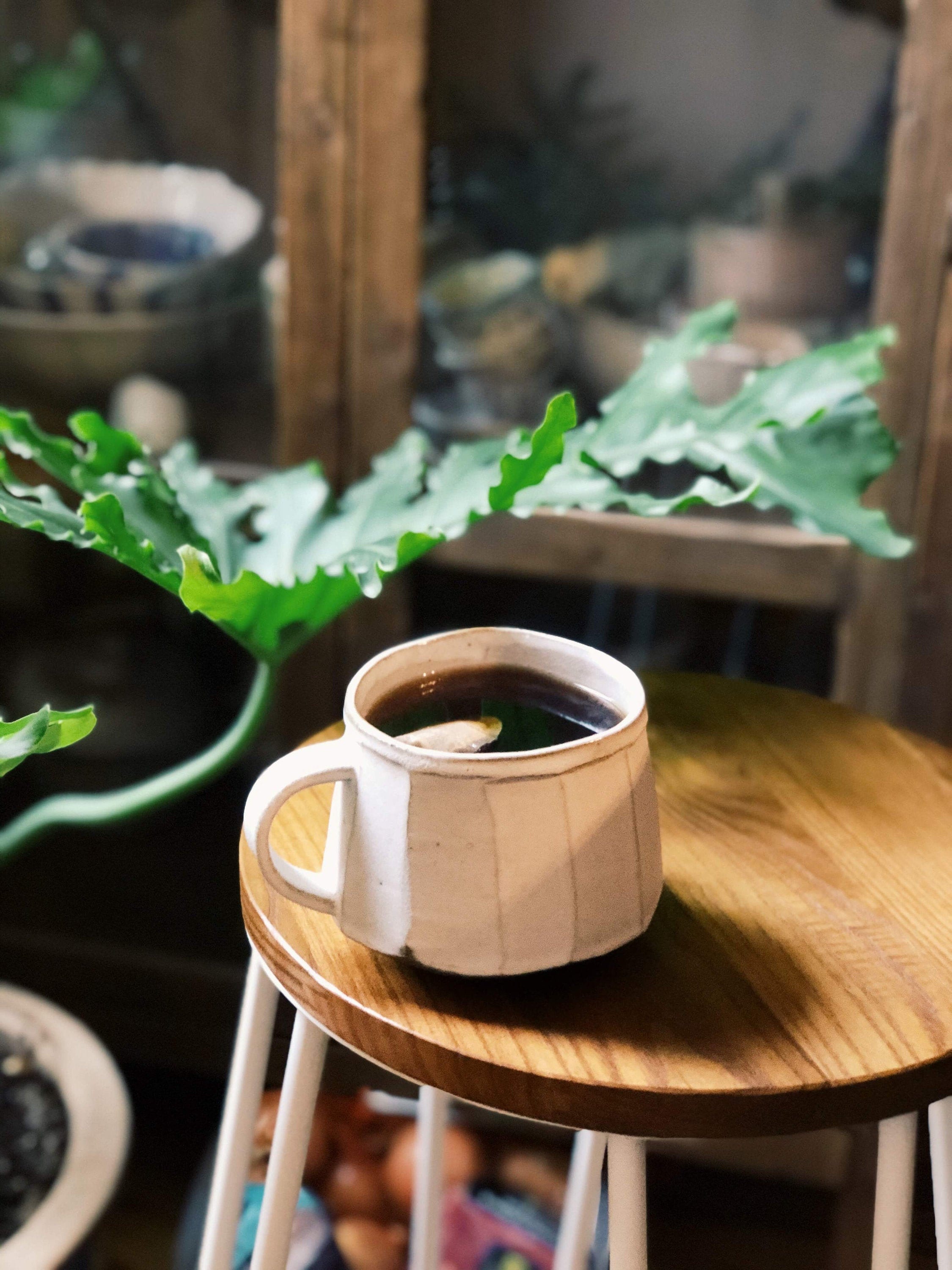 Grande Tasse en Céramique à Facettes, Poterie Fabriquée La Main, Café ou Thé, 18 Oz - Faite sur Comm