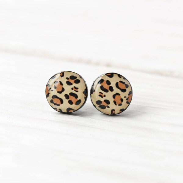 Leopard print stud earrings, wild animal jewelry,  by CuteBirdie