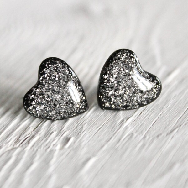 Tiny heart silver stud earrings, minimal post earrings,  gift for her under 15, winter fashion by CuteBirdie