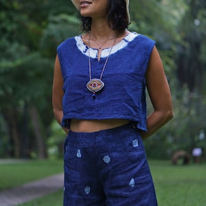 Top índigo, Top de algodão índigo, Top de algodão azul, Top de algodão feminino, Top azul feminino, Top tingido de índigo, Top sem mangas, Top feminino de verão, Top azul